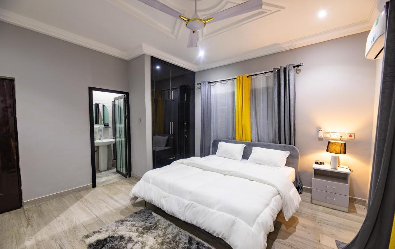 Cloud9 Luxury Apartments Accra Exterior photo